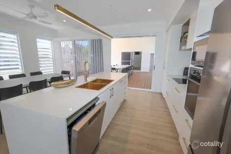 Property photo of Denney Street Lucinda QLD 4850