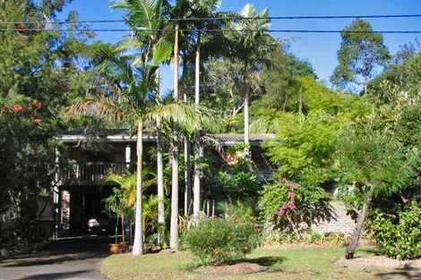 22 Pearl Beach Dr, Pearl Beach, NSW 2256