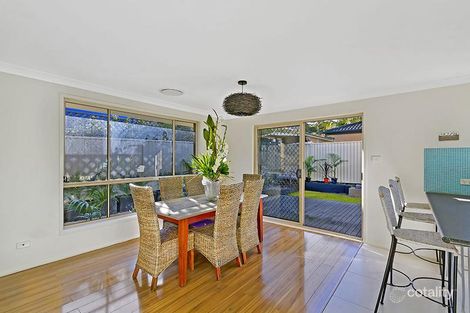 Property photo of 17 Highcliff Close Woongarrah NSW 2259
