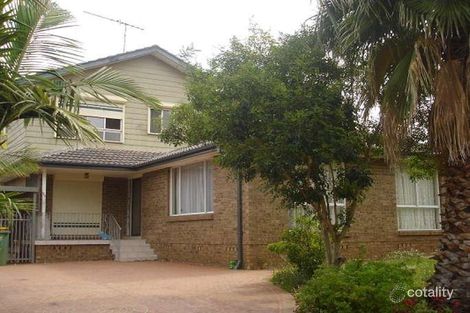 23 Ainsworth Cres, Wetherill Park, NSW 2164