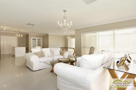 Property photo of 7 Ivory Way Mindarie WA 6030