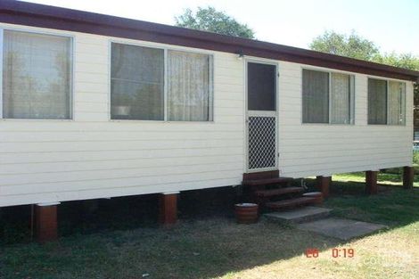 7 Keating St, Bluff, QLD 4702