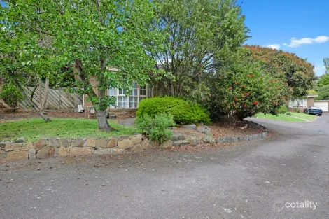 Property photo of 1/11 Towerhill Road Frankston South VIC 3199