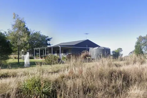 Property photo of 19 Lilian Avenue Ellesmere QLD 4610