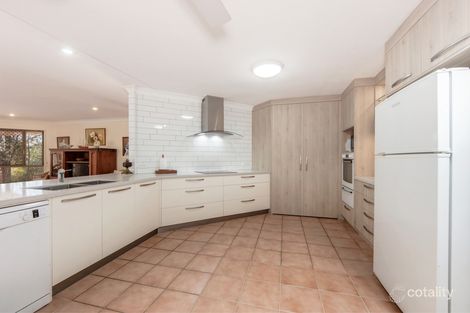 Property photo of 56 Glenross Drive Pine Mountain QLD 4306