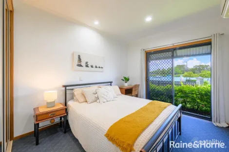 Property photo of 19/5 Flinders Parade Gladstone Central QLD 4680