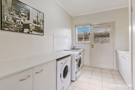 Property photo of 6A Heather Grove Ringwood VIC 3134