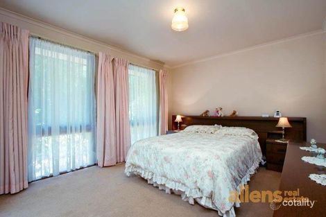 Property photo of 2/20 Renshaw Street Doncaster East VIC 3109