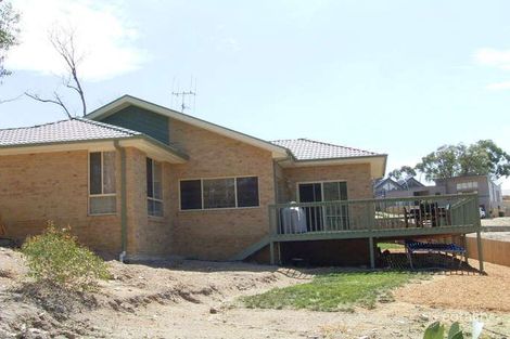 Property photo of 71 Waterfall Drive Jerrabomberra NSW 2619