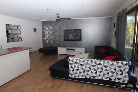 1/7 Callistemon Ct, Arundel, QLD 4214