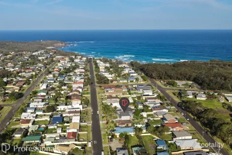 Property photo of 6 Powell Avenue Ulladulla NSW 2539