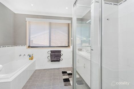 Property photo of 49 Mortlock Drive Albion Park NSW 2527