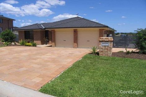 Property photo of 16 Margot Close Bolwarra Heights NSW 2320
