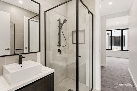 Property photo of 3/8 McCubbin Street Burwood VIC 3125
