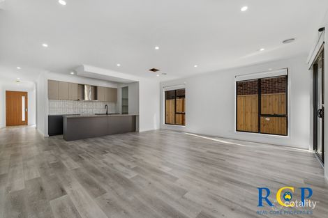 Property photo of 11/11 Callistemon Circuit Lara VIC 3212