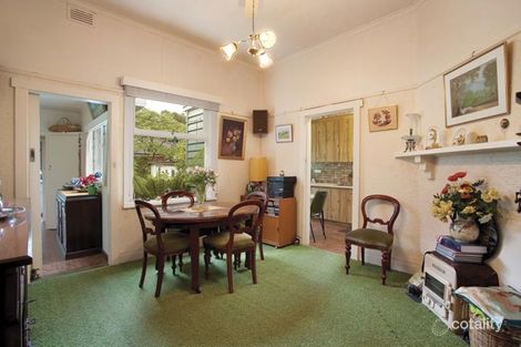 Property photo of 22 Narrak Road Balwyn VIC 3103