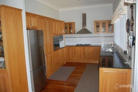 Property photo of 37 Makoro Street Pelican NSW 2281