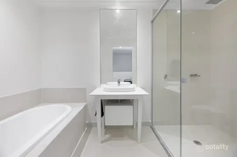 Property photo of 60 Peninsula Drive Robina QLD 4226