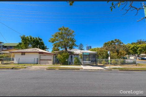 Property photo of 35 Walton Street Southport QLD 4215