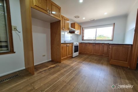 Property photo of 68 Ivanhoe Avenue St Albans VIC 3021