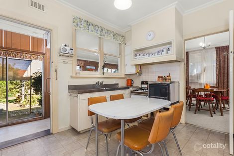 Property photo of 9 Windsor Avenue Strathmore VIC 3041