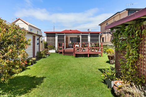 Property photo of 4 Ethel Street Belmont South NSW 2280