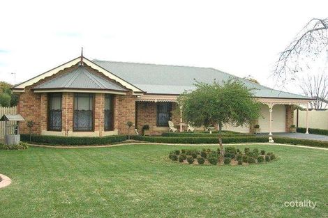 11 Wolery Cl, Kelso, NSW 2795