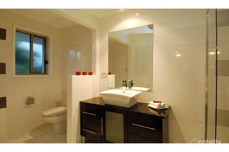 Property photo of 42 Waitomo Street Broadbeach Waters QLD 4218