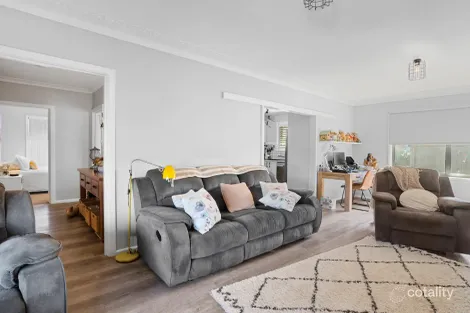 Property photo of 10 White Street Finley NSW 2713