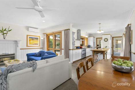 Property photo of 8 Peterho Boulevard Point Lonsdale VIC 3225