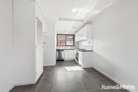 Property photo of 5/16 Adelaide Street St Albans VIC 3021