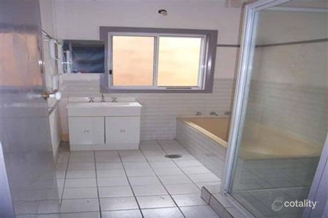Property photo of 474 Prune Street Lavington NSW 2641