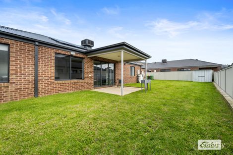 Property photo of 23 Murray Way West Wodonga VIC 3690