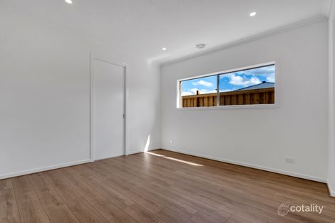 Property photo of 52 Porcini Parade Mickleham VIC 3064