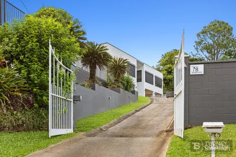 8 Seaview Cl, Bayview Heights, QLD 4868