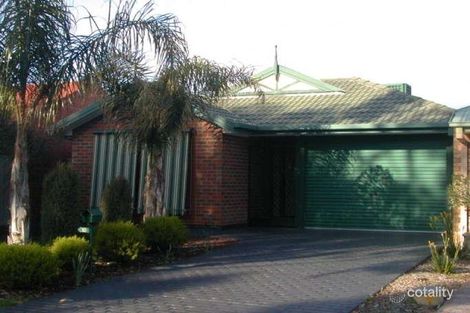 10 Steen Cres, Pooraka, SA 5095