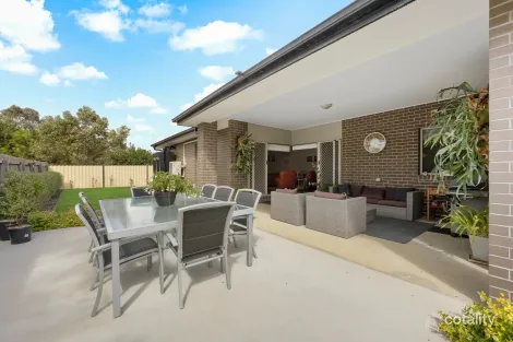 Property photo of 1/3 Chisholm Drive Lancefield VIC 3435