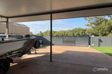 Property photo of 39 Alstonia Drive Nanum QLD 4874