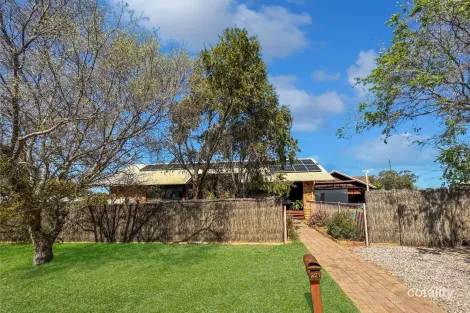221 Farnell St, Forbes, NSW 2871