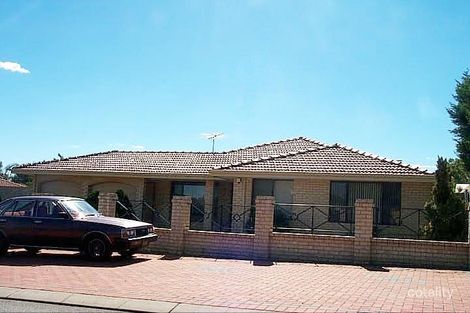 19 Penshurst St, Marangaroo, WA 6064