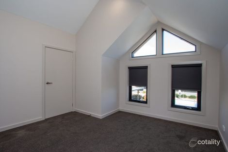 Property photo of 6 Clarke Street Mansfield VIC 3722