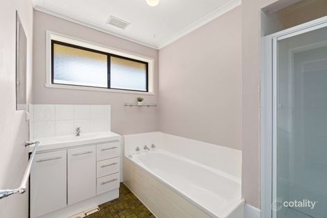 Property photo of 4/16-18 Princes Highway Sale VIC 3850