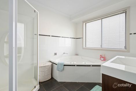 Property photo of 13 Ewington Way Romaine TAS 7320