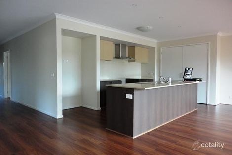 Property photo of 5 Trigg Way Point Cook VIC 3030
