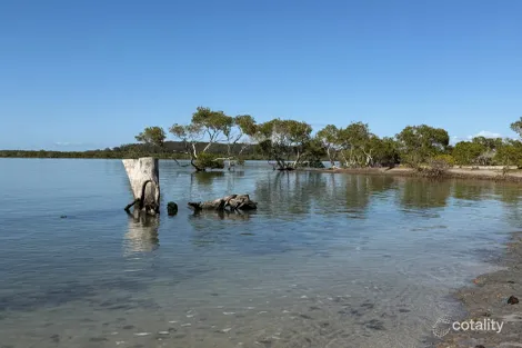 5 Castle Dr, Russell Island, QLD 4184