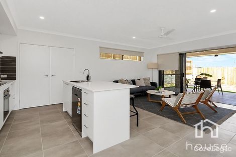 Property photo of 66 Pintail Circuit Deebing Heights QLD 4306