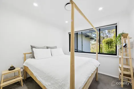 Property photo of 6 Gregory Street Wyoming NSW 2250