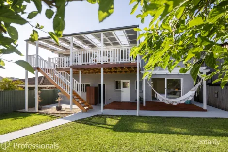 Property photo of 6 Powell Avenue Ulladulla NSW 2539