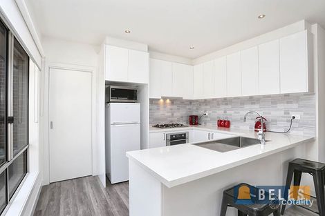 Property photo of 2/3 Montrose Court Sydenham VIC 3037