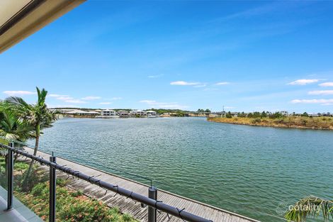 Property photo of 423/3 Pendraat Parade Hope Island QLD 4212